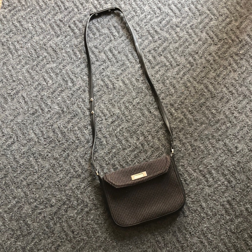 Chic Black MODALU Crossbody Bag